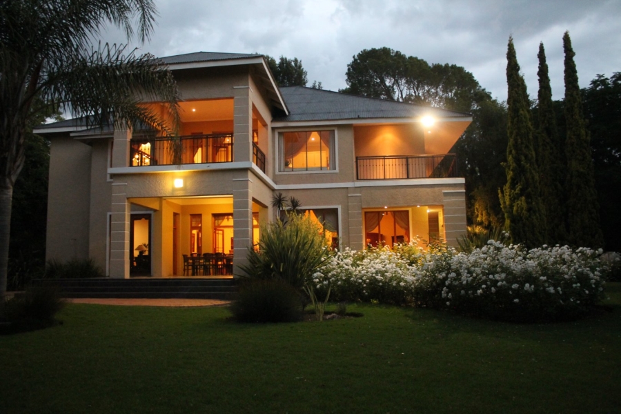 5 Bedroom Property for Sale in Waverley Free State